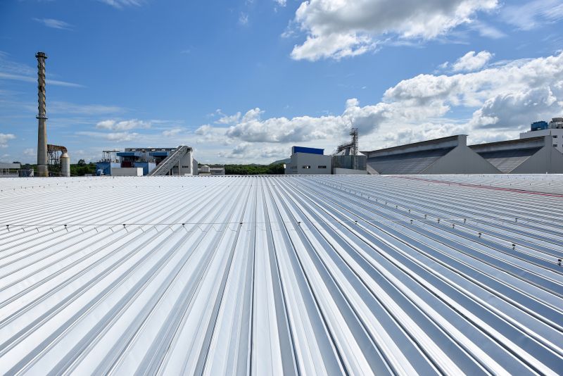 Best Industrial Roofing Contractors in Saugus, MA